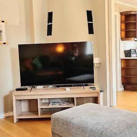Charming Apt&free Parking&balcony דירה