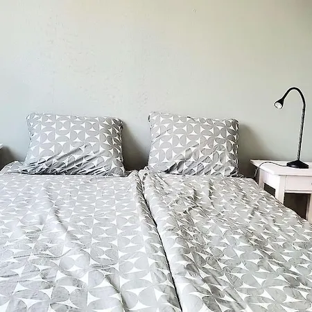 דירה Charming Apt&free Parking&balcony